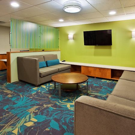 Holiday Inn Express Hotel & Suites Kimball, An Ihg Hotel Buitenkant foto