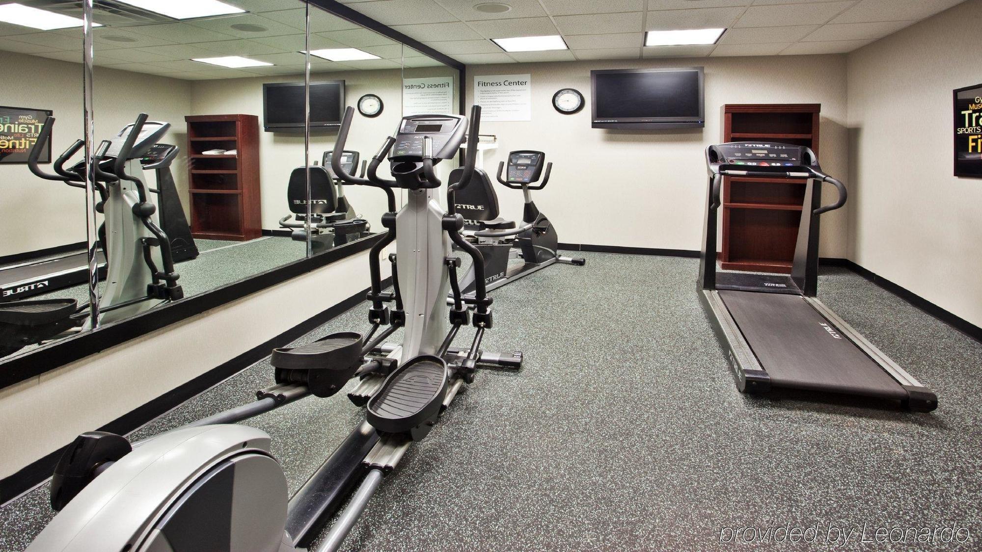 Holiday Inn Express Hotel & Suites Kimball, An Ihg Hotel Buitenkant foto
